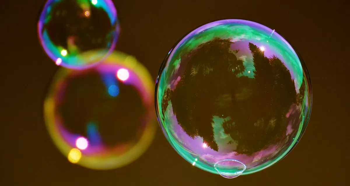 Как сделать мыльные пузыри в домашних условиях — три простых рецепта